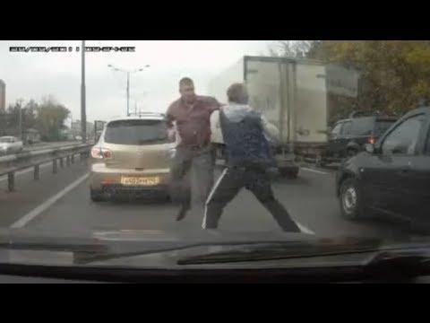 road rage in Russia caught on dash cam
